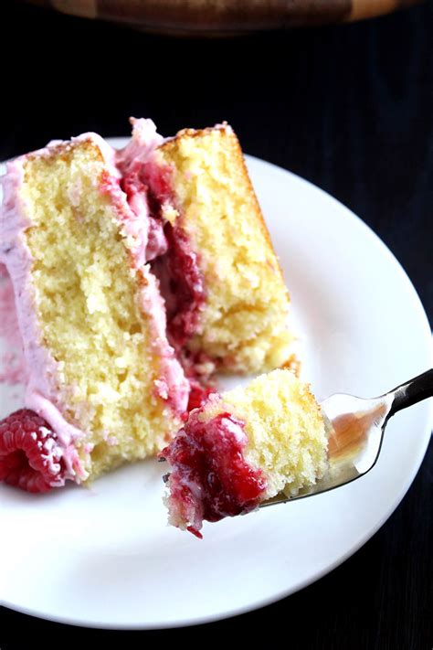 Lemon Raspberry Cake With Raspberry Buttercream Wyldflour