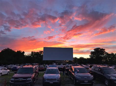 10 date ideas in montana. Photos - Bengies Drive-In Theatre