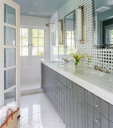 Mirrored Subway Tiles Design Ideas