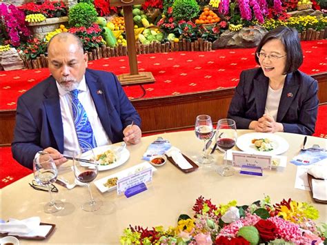 See more of 布魯諾義食坊 on facebook. 款待諾魯總統 臭豆腐上國宴 - 政治 - 自由時報電子報
