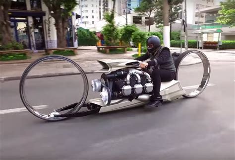 Crazy iron рамка для номера мотоцикла с логотипом армия россии. Insane Hubless Motorcycle With Airplane Engine - Geekologie