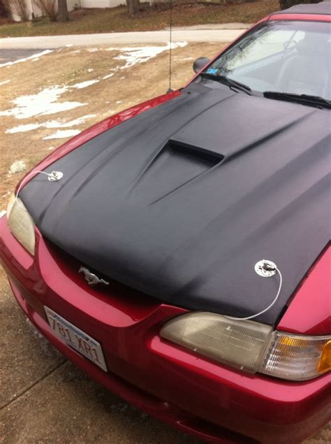 Functional Hood Pins On A 97 Gt Sports Car Mustang Hood