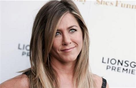 Jennifer Aniston To Be Katy Perry Daughters Godmother The New Indian