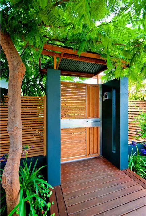 Antique gate design ideas and photos to inspire your next home decor project or remodel. Welcoming Garden Gate Designs
