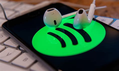 In addition to only you, spotify is launching a new personalized feature called blend in beta. Spotify's New Social Listening Feature Lets Friends Dj ...