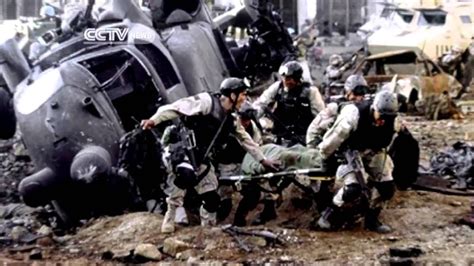 Parents need to know that black hawk down is a 2001 war movie based on the true story of the bravery and grave danger faced by american special forces while at war against a brutal warlord and his militia. Black Hawk Down: US failed mission in Somalia - YouTube