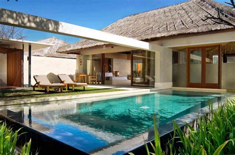 Fungsi lain dari model kolam renang sederhana ini juga bisa menjadi pengganti taman rumah. Desain Rumah Sederhana: Nyaman dan Tetap Ikuti Zaman!