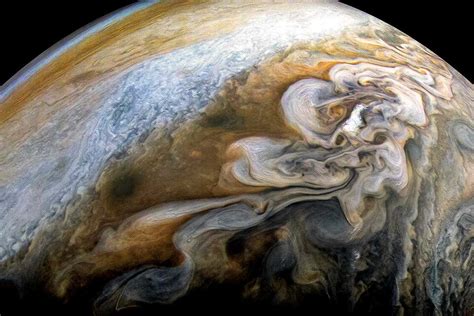 Nasa Spacecraft Juno Sends Back Stunning Images Taken Near Jupiter