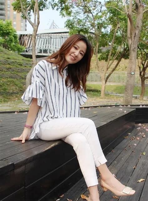 Lâm tâm như gây chú ý khi đeo bộ trang sức đắt tiền khi tham dự một sự kiện. Lâm Tâm Như hy sinh mái tóc dài vì nghiệp diễn xuất