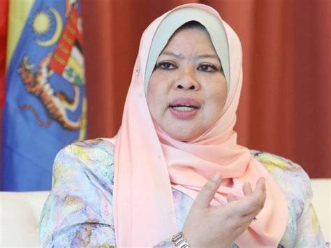 Kami ingin mengingatkan penjawat awam supaya sentiasa menggunakan url sistem epenyata gaji dan laporan yang sah sahaja untuk mendapat penyata gaji bulanan atau penyata pendapatan tahunan tuan/puan. Pengurangan pekerja Mara, tidak bayar gaji hanya fitnah ...