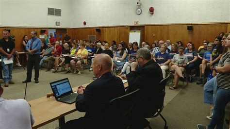 North Syracuse Community Debates New Gender Identity Policy At Packed