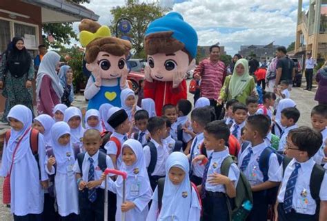 Ikuti laporan wartawan astro awani, isabelle. Carian mengenai topik sekolah-kebangsaan-seksyen-7-bandar ...