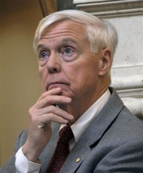 Editorial Retiring Speaker Bill Howell Stands With Virginias Finest