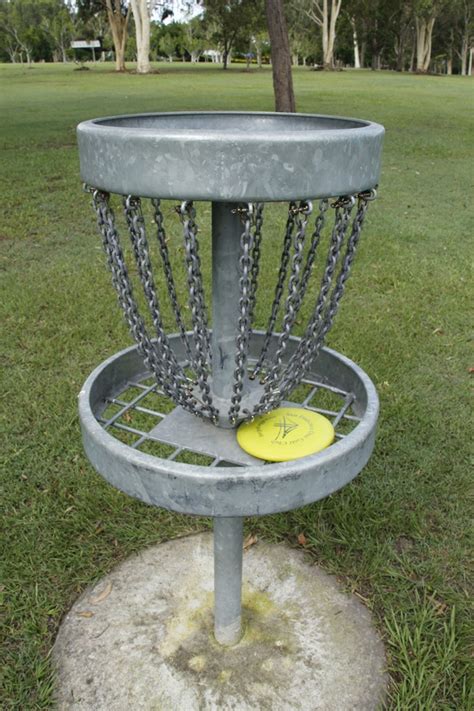 Diy disc golf basket, actual basket dimensions, total cost under $60. 17 Best images about Unique Disc Golf Baskets on Pinterest ...