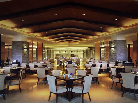 Head chef darren teoh puts local flavours on the fine dining map by using homegrown ingredients such as keluak fruit, budu and kaduk leaves. SANDS WESTERN RESTAURANT SANYA - Restaurants by Accor