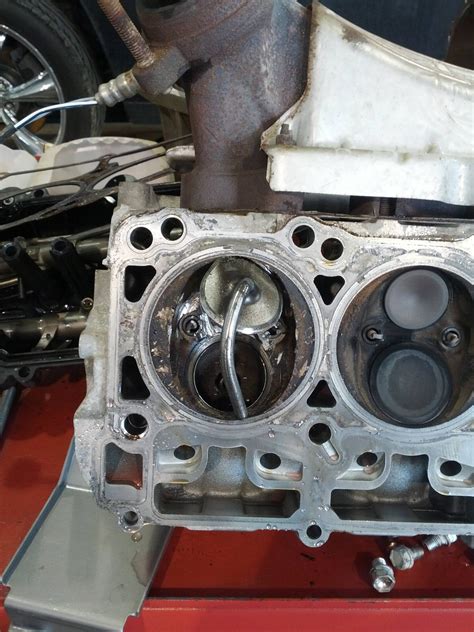Check spelling or type a new query. Hemi Challenger dropped a valve today : Justrolledintotheshop