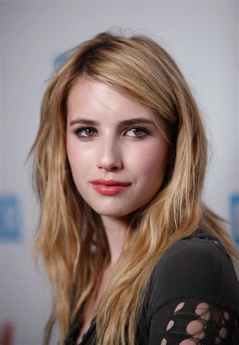 Emma Roberts Hot Sexy Bikini Leaked Photos