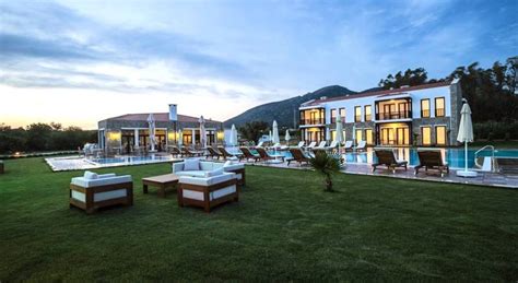 En seçkin ve kaliteli datça otellerinde unutulmaz bir tatil deneyimi yaşamak için, setur'u tercih edin. Datça Doris Hotel Telefon Numaraları ve İletişim Bilgileri ...