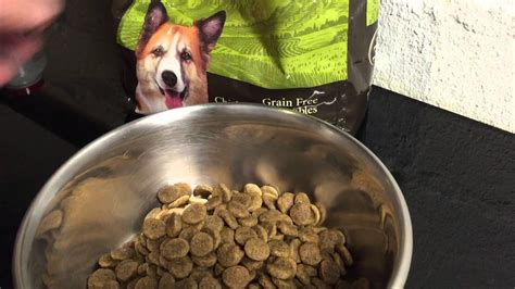 4health grain free beef & chicken canned. 4health Dog Food Reviews - change comin