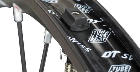 The traditional tire design of inner tube and outer casing died years ago in cars, and for good reason. WHY TUBELESS TIRES FOR MOUNTAIN BIKING