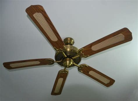 A ceiling fan is an essential appliance in almost every part of india because of the climatic conditions. 10 Best Ceiling Fans in India 2020- Reviews & Buyer's Guide