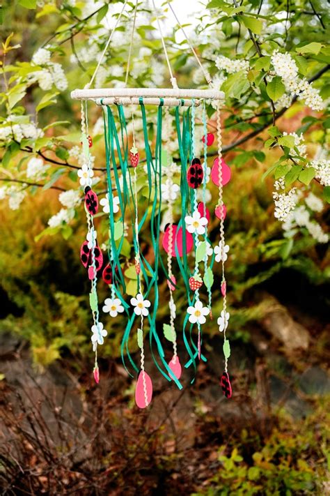 44 Unique Diy Hanging Decorations For Outdoor Spaces Diy Guides Guides