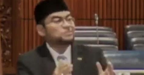 ( 1 ekar = 4 rood = 160 pole ) tetapi terdapat juga geran tanah yang dulunya terletak di dalam kawasan pertanian yang ditulis dengan menggunakan unit relung dan jempa bagi keluasan lot tanah tersebut. Aplikasi Rakyat: Urusan Jual Beli Hartanah TH (ladang ...