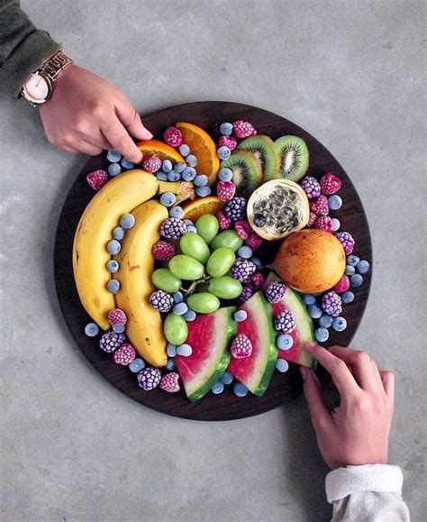 Buah strawbery tentunya salah satu buah yang menarik untuk diwarnai, dimana buah ini selalu menjadi rasa favorit dari banyak jenis makanan dan minuman. 92 Gambar Buah Buahan Yang Sudah Diwarnai - Gambar Pixabay