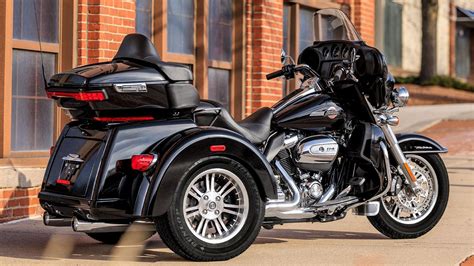 New 2022 Harley Davidson Tri Glide® Ultra Midnight Crimson Vivid