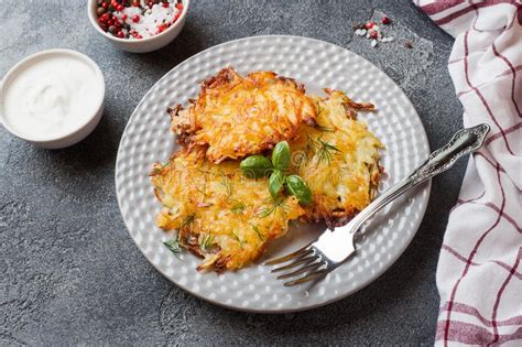 We did not find results for: Gebratene Bulgarische Art Der Kuchen - Mekici Stockbild ...