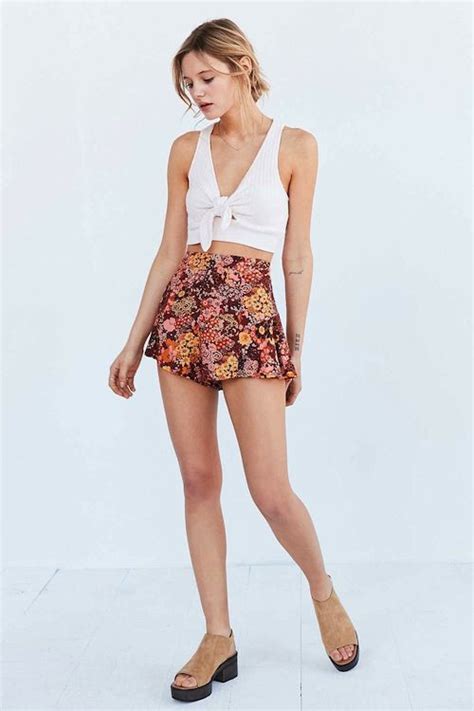 9 Summer Shorts That Suit Every Style FabFitFun Fashion Outfits