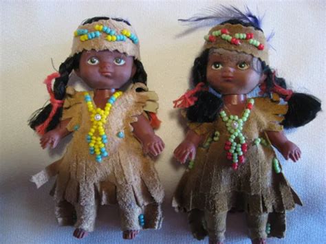 Vintage Pair Of Native American Indian Dolls Plastic Leather And Bead Outfits 4 9 99 Picclick