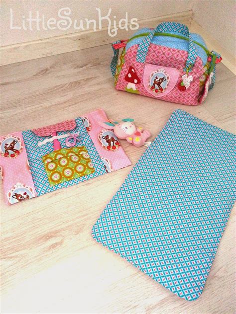 Wickelunterlage baby wickelauflage baby wickeldecke wickel unterlage wasserfest. Puppen Wickeltasche mit allem drum und dran (mit Bildern ...