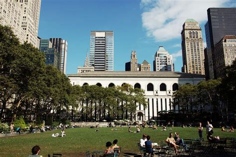 Check Out All The Fun Things To See And Do At Bryant Park New York Photos Boomsbeat