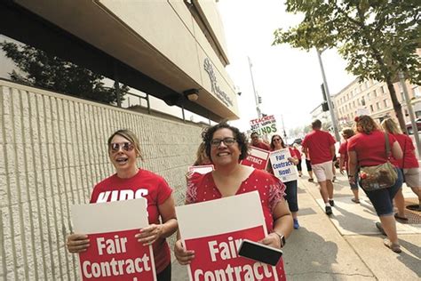 Spokane Becomes Largest District In State Where Teachers Ratify