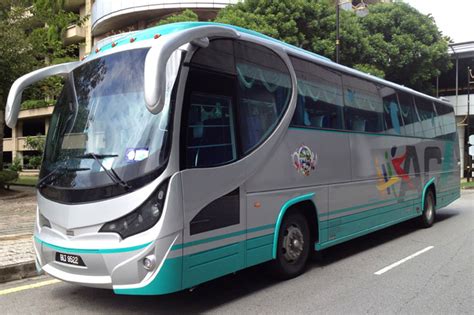 The terminal serves a number of intercity routes, as well as a couple of local bus services heading to larkin bus terminal (13 km) in the centre of the city from where you. Airport Bus Shuttle: KL transport guide | Travelvui