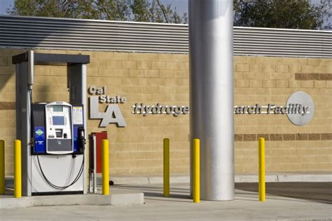 Full Retail Hydrogen Stations Now Coming Online In California
