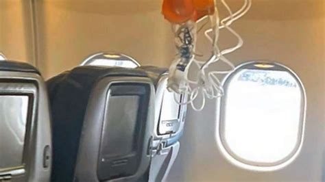 Airbus Plane With Hundreds Of Passengers In Extreme Turbulence Video