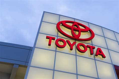 Toyota Just Toppled Gm As Americas Best Selling Carmaker