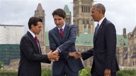 Watch This Awkward Three Way Handshake With Obama
