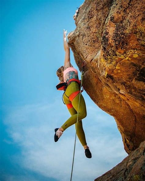 Pin By İsmail Özdamar On Nature And Animals Climbing Outfits