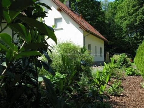 Informiere dich über neue haus kaufen provisionsfrei. Einfamilienhaus mit Doppelgarage im Grünen vor Leipzig ...