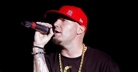Writer mike bedard cast phillip wilburn paul straw troy holden ross crain. AP Confuses Robert Durst With Fred Durst -- NYMag
