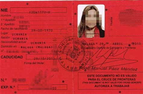 Las expectativas de los solicitantes de asilo choca con la lentitud de los trámites. Образец красной карты беженца | Русская Испания