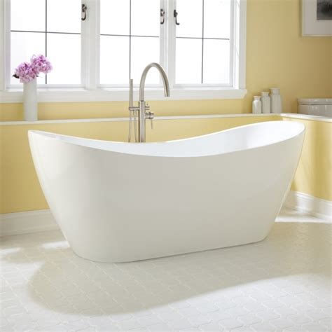 I requested a tub along with the superior room. Two Person Soaking Tub - Bathtub Designs