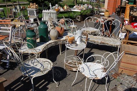 Berne, 22.02.2021 le 7 mars prochain, les citoyens devront se prononcer sur l'initiative « oui à l'interdiction de se dissimuler le visage ». LES ALLÉES DU 5 au 7 MARS 2021 - Brocante - Les Allées