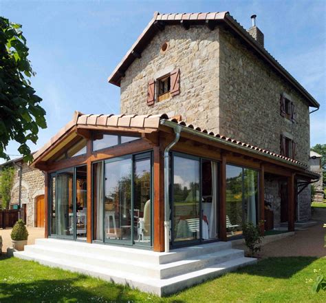 Retrouvez sur maison & travauxc tous nos conseils et inspirations. Extension de maison : quel type de toiture pour sa véranda ...