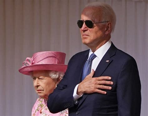 Joe Biden's Sunglasses Gaffe With Queen Continues a ...