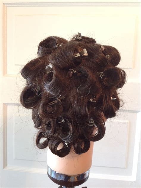 Week 5 Pin Curl Set With Images Pin Curls Hair Styles Curls
