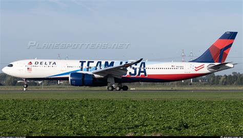 N411dx Delta Air Lines Airbus A330 941 Photo By Demo Borstell Id